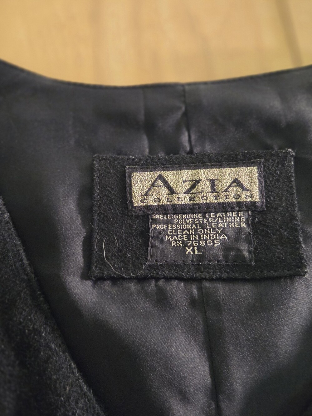 Classic Black Men's Blazer - XL